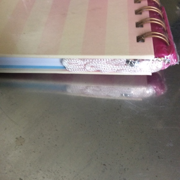 NWT Set of Girl’s Journals/Diaries - Picture 6 of 10